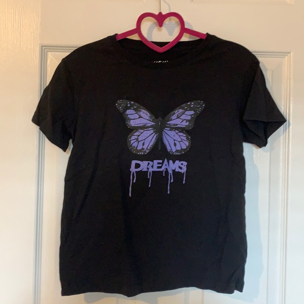 Women’s graphic tee